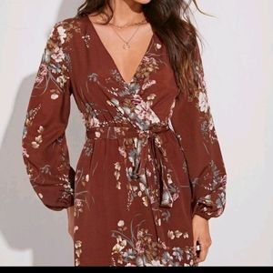 Floral Belted long sleeve Maxi Dress